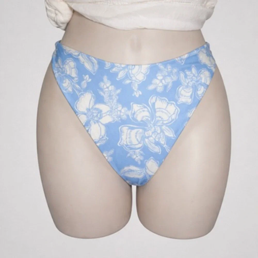 L*Space Bikini Bottom Womens XL Blue Floral Bitsy Cut Cheeky High Leg‎ Swim